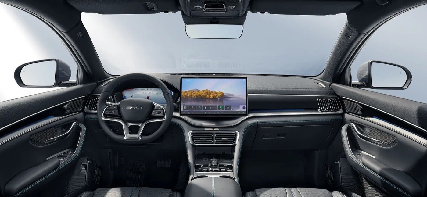 BYD Song Plus EV 01