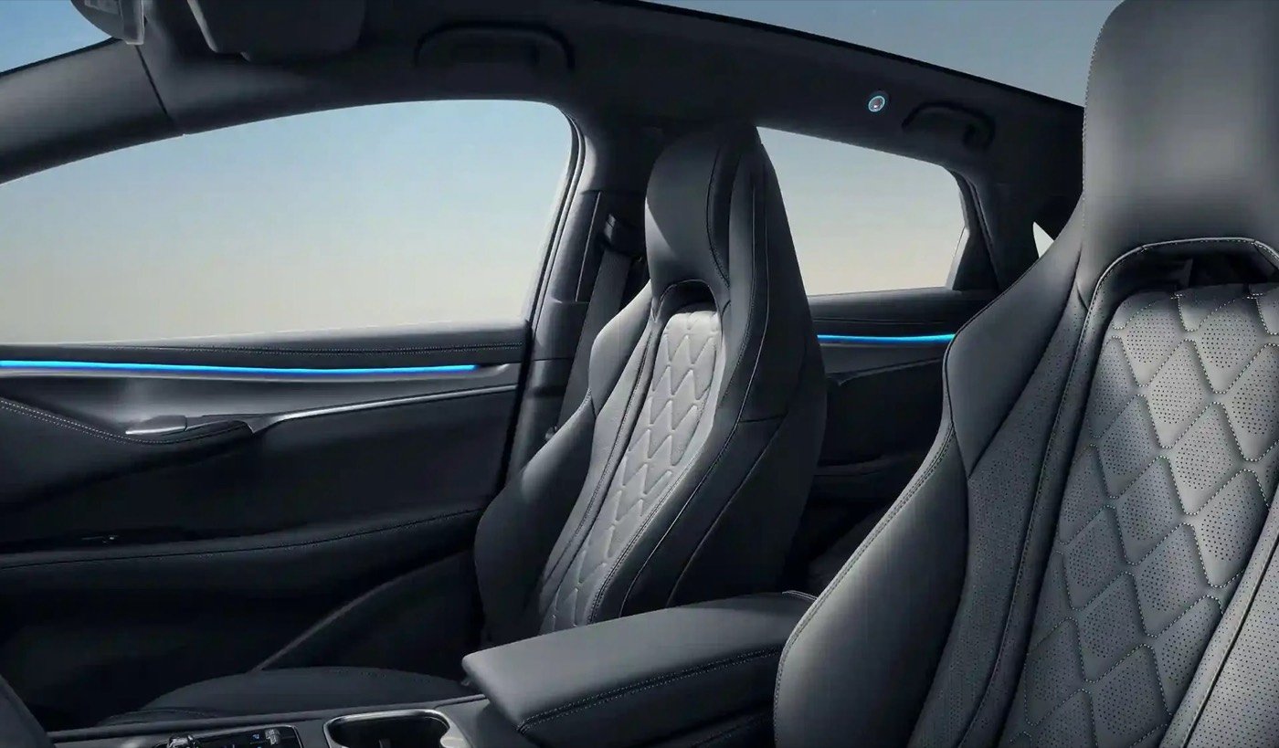 BYD Sealion 7 — 03