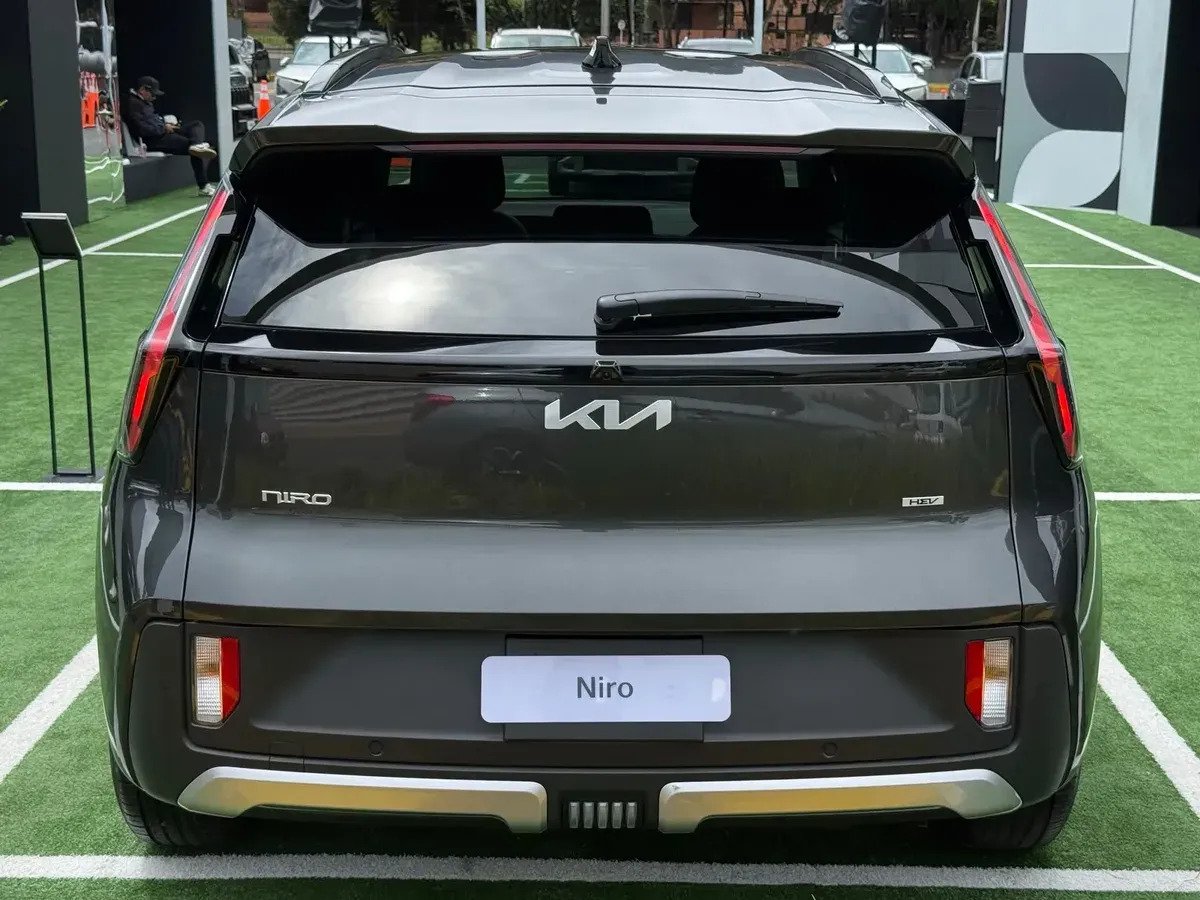 Kia Niro — trasera