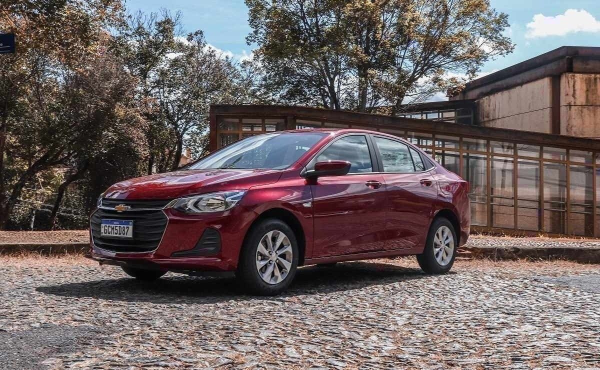 Chevrolet Onix — vista trasera