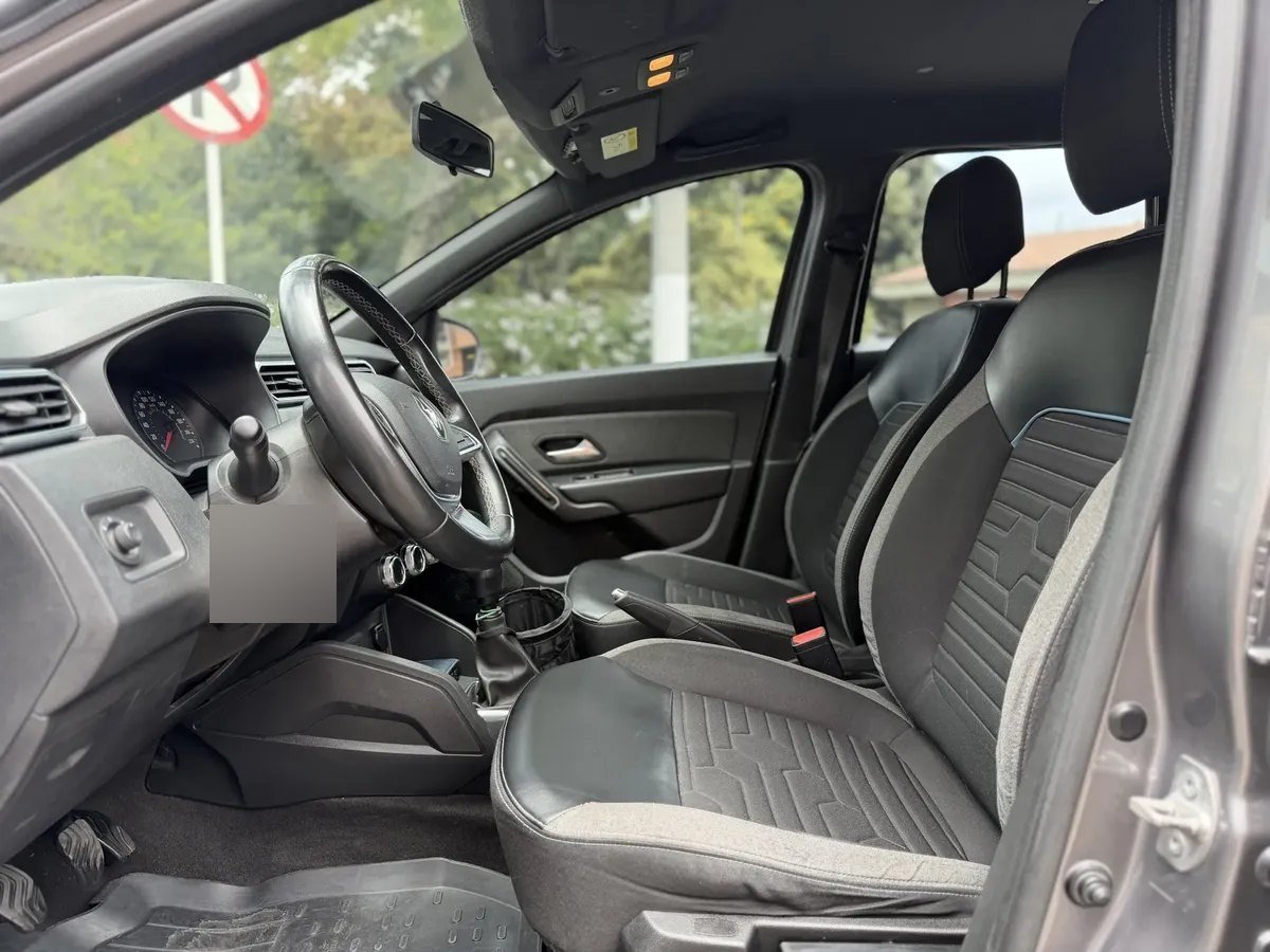 Renault Duster — sillas