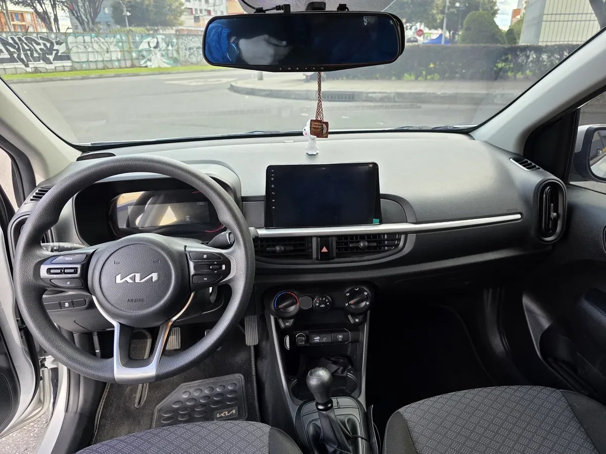Kia Picanto — tablero