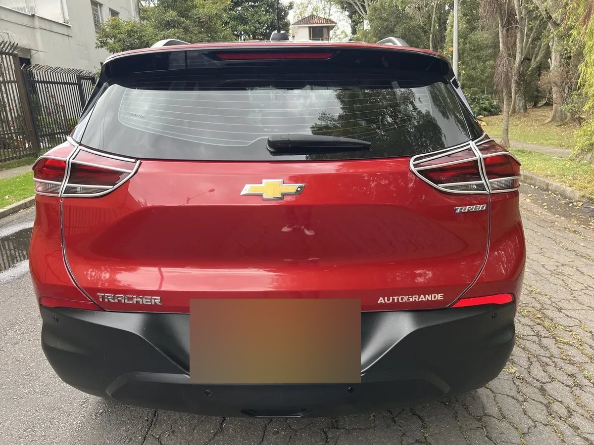 Chevrolet Tracker — trasera