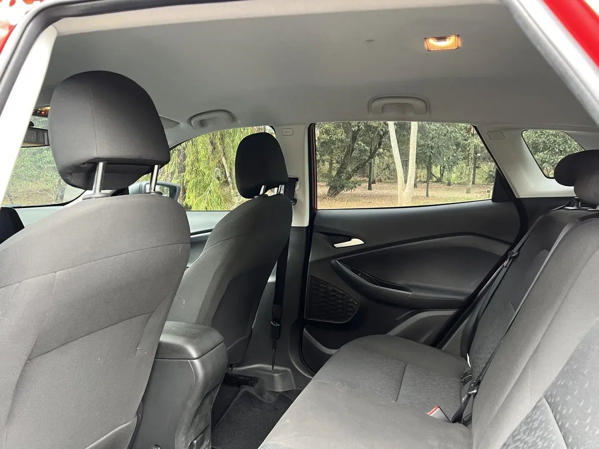 Chevrolet Tracker — sillas traseras