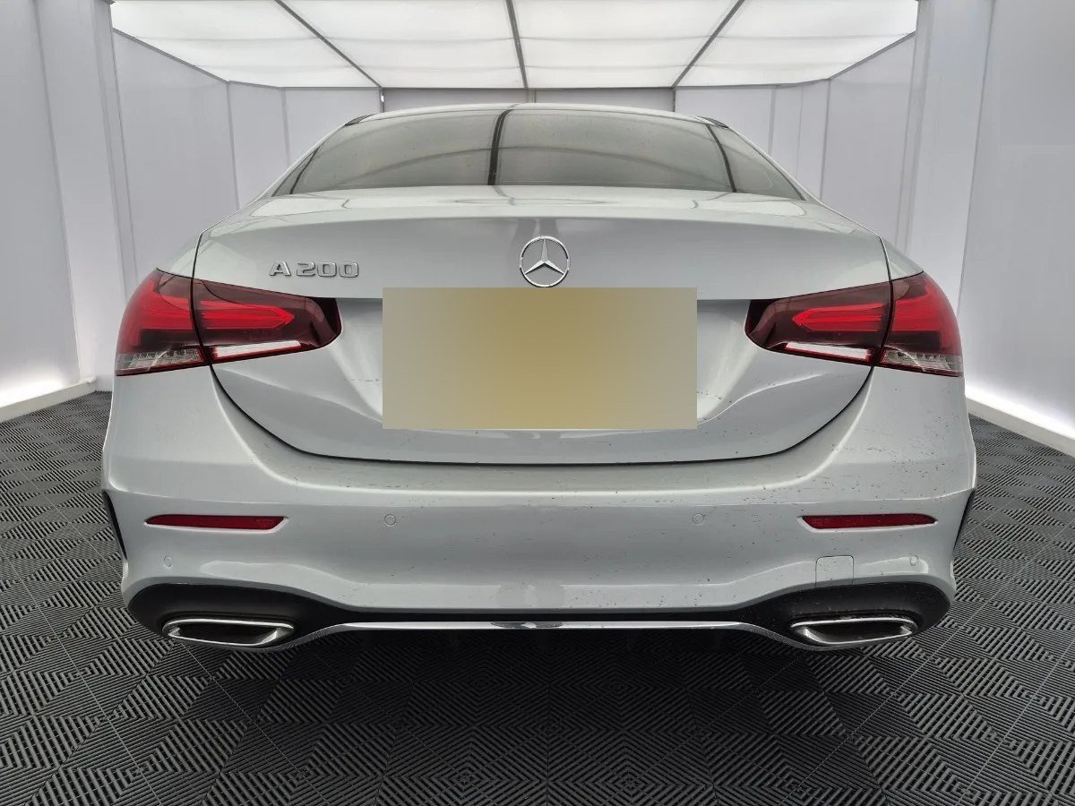 Mercedes-Benz Clase A — trasera