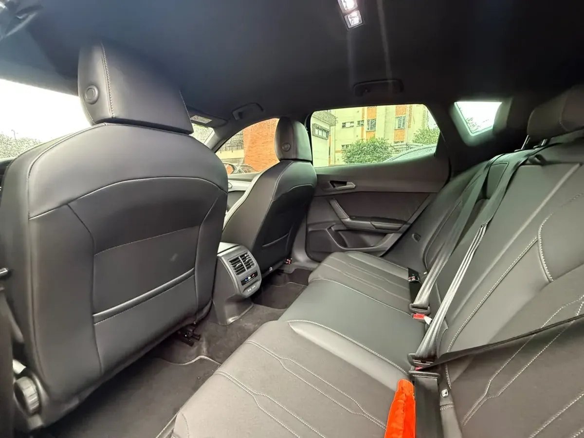 Cupra Formentor — sillas traseras