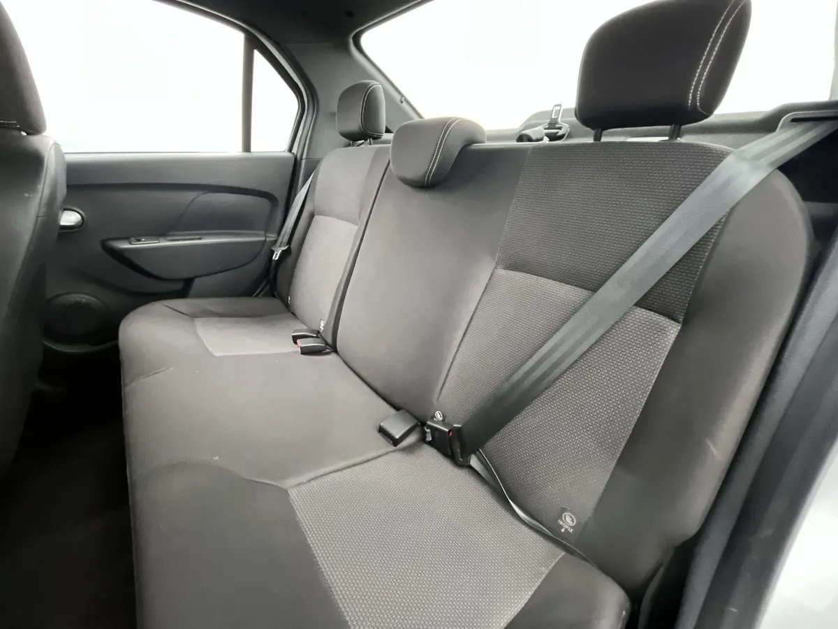 Renault Logan — sillas traseras