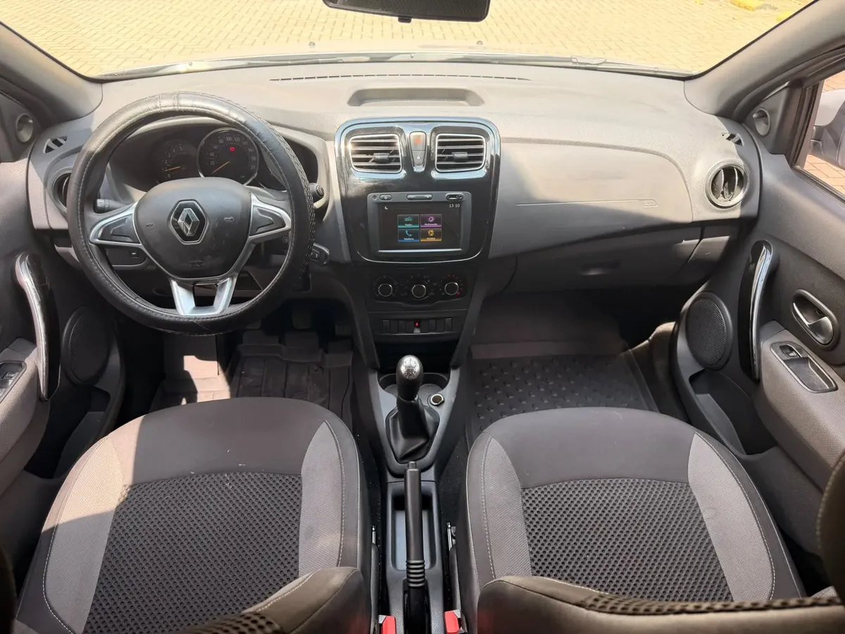 Renault Sandero — tablero
