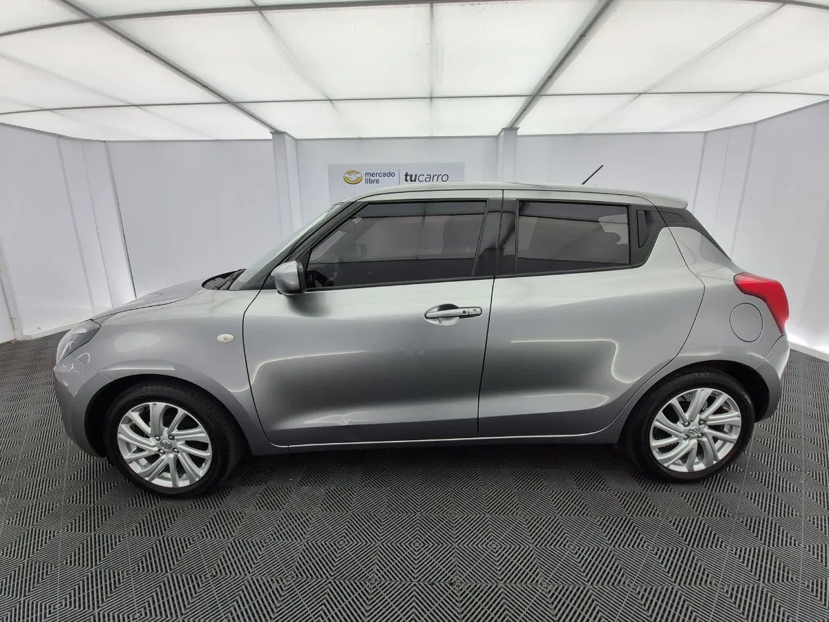 Suzuki Swift — lateral