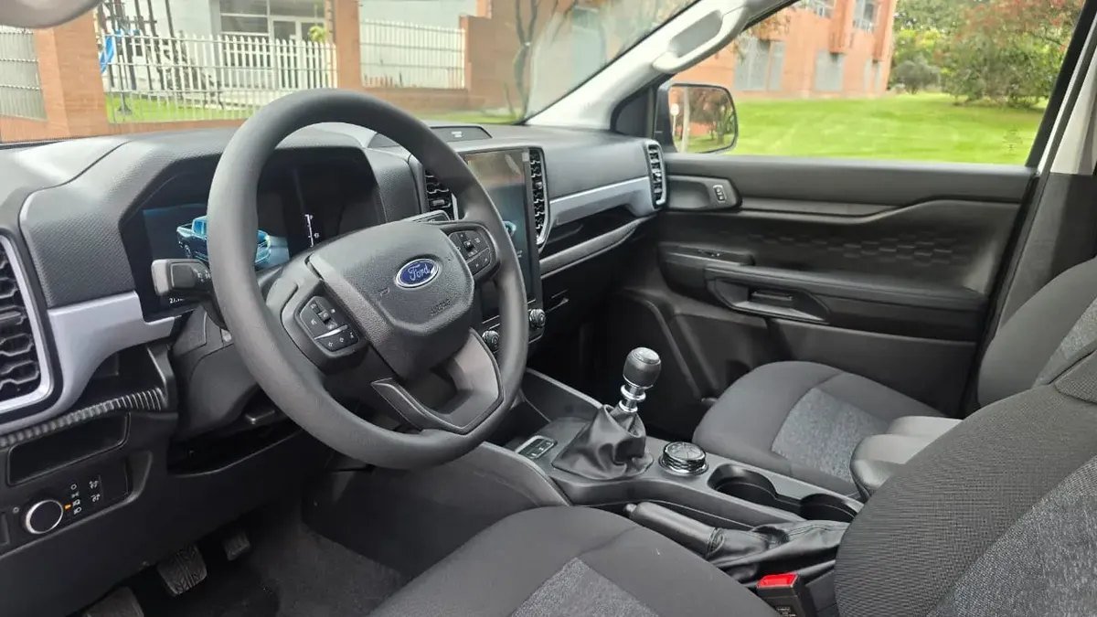 Ford Ranger — sillas