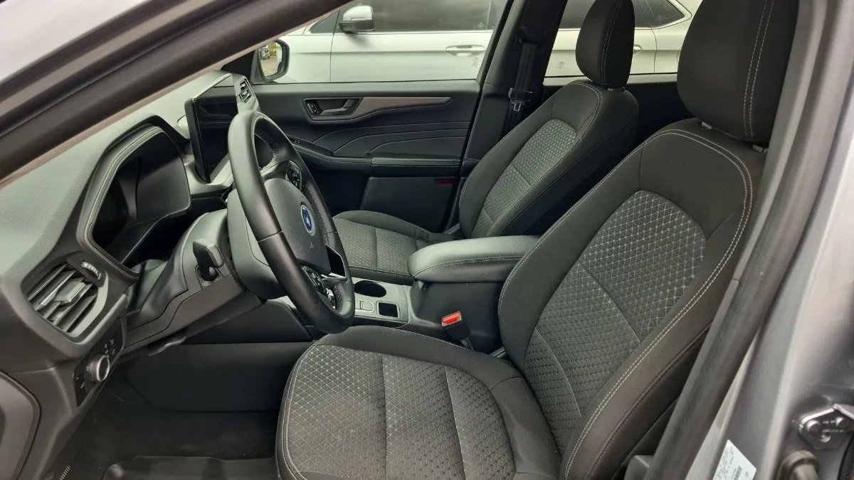 Ford Escape — sillas