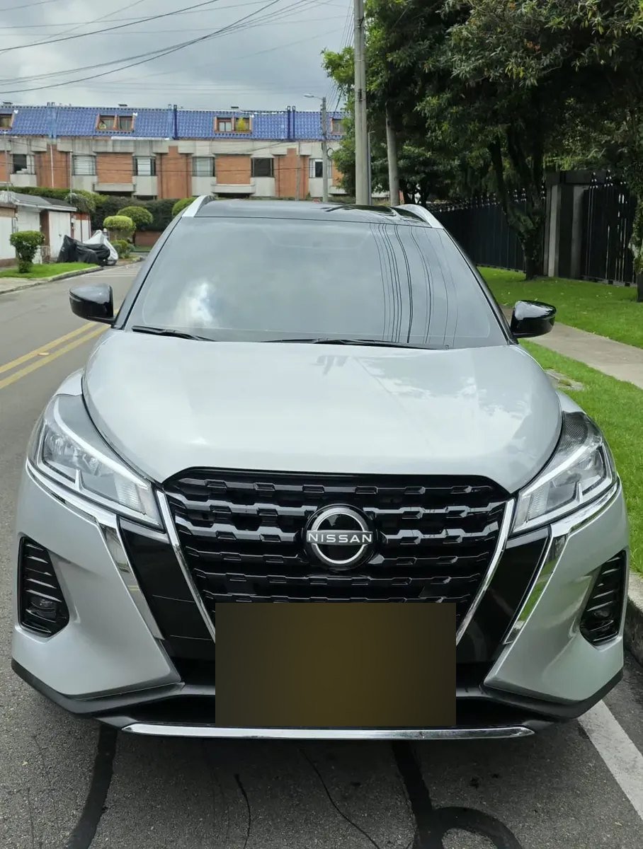 Nissan Kicks — frontal