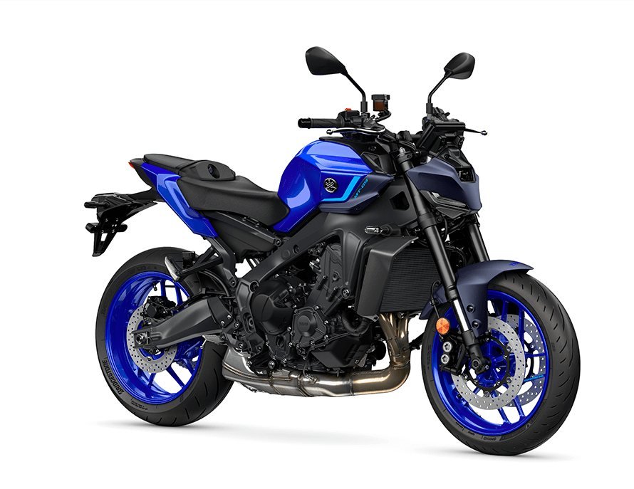 Yamaha MT-09 tres cuartos azul