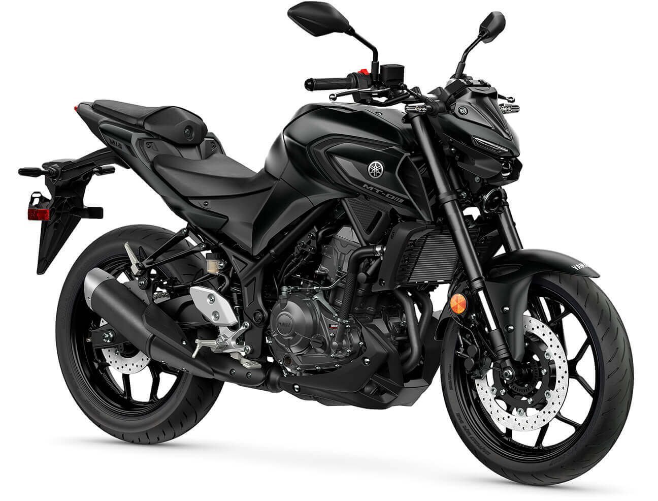 Yamaha MT-03 color negro