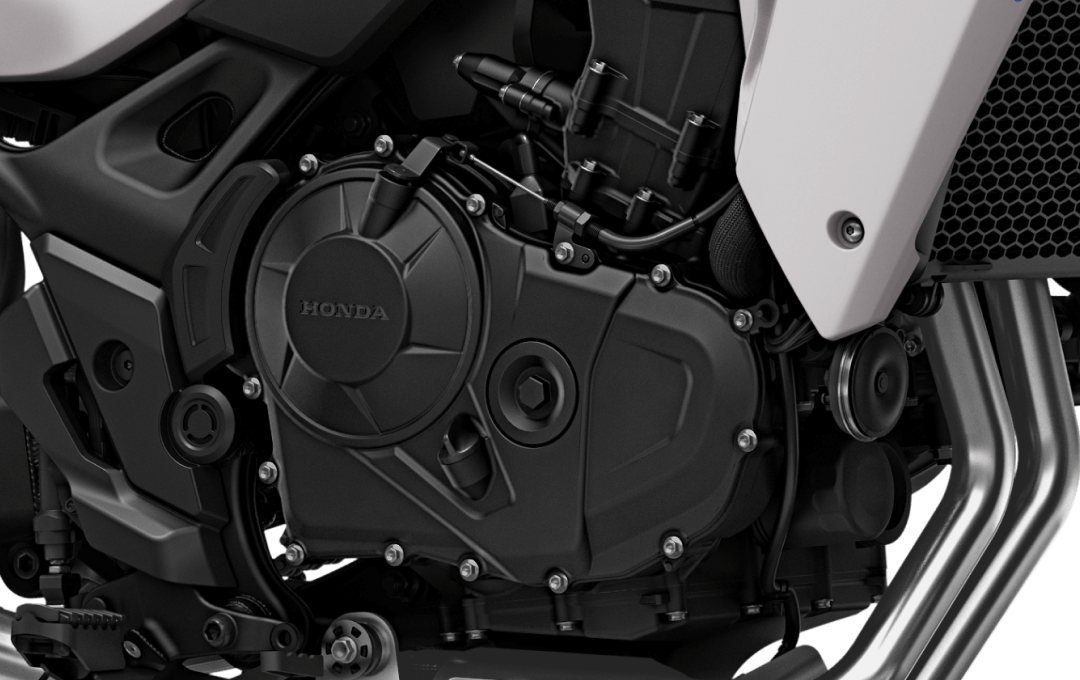 Honda XL750 Transalp detalle motor