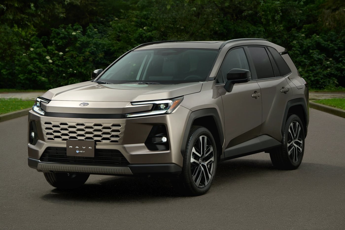 Toyota RAV4 — frontal 34 exterior