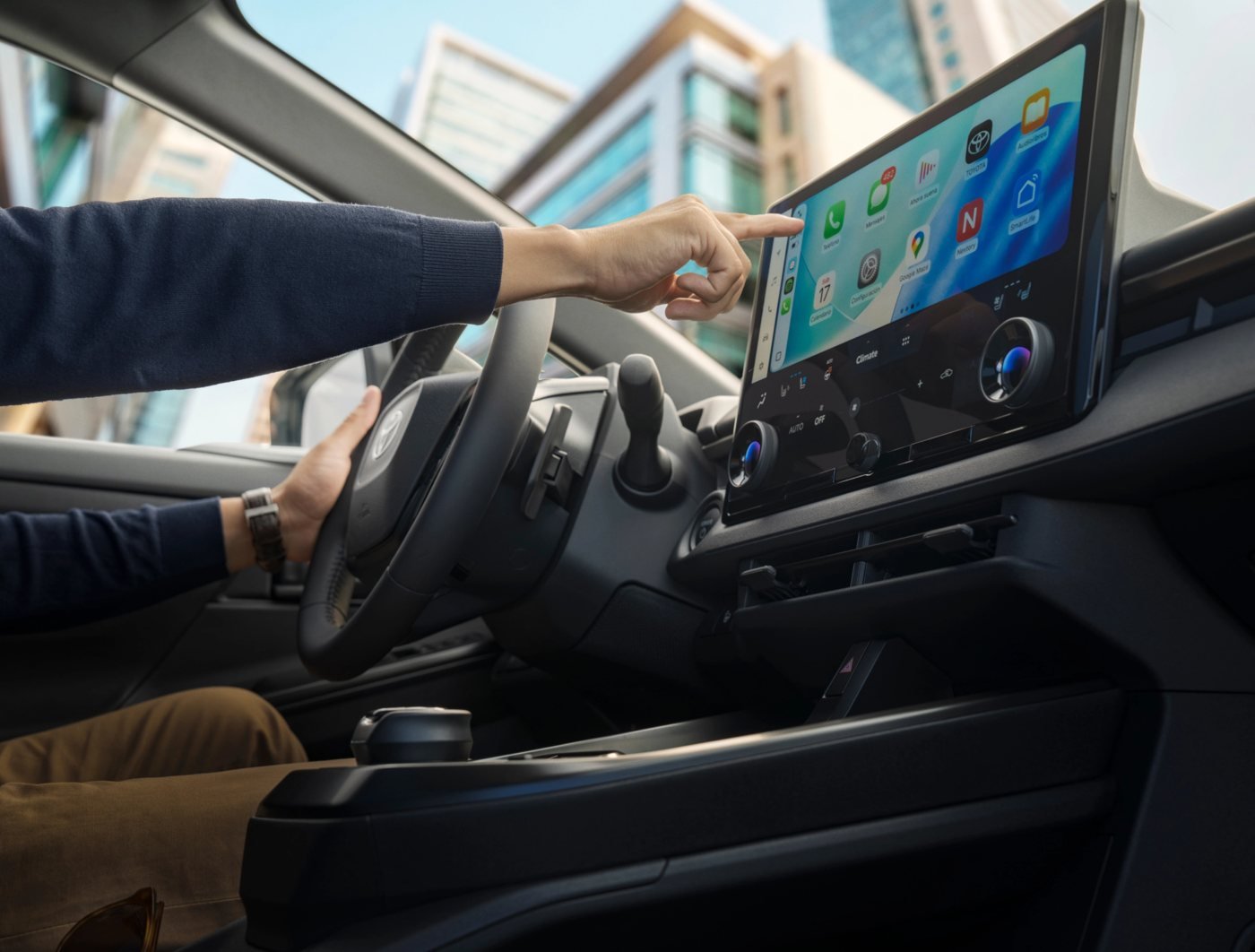 Toyota bZ4X — pantalla tactil 14