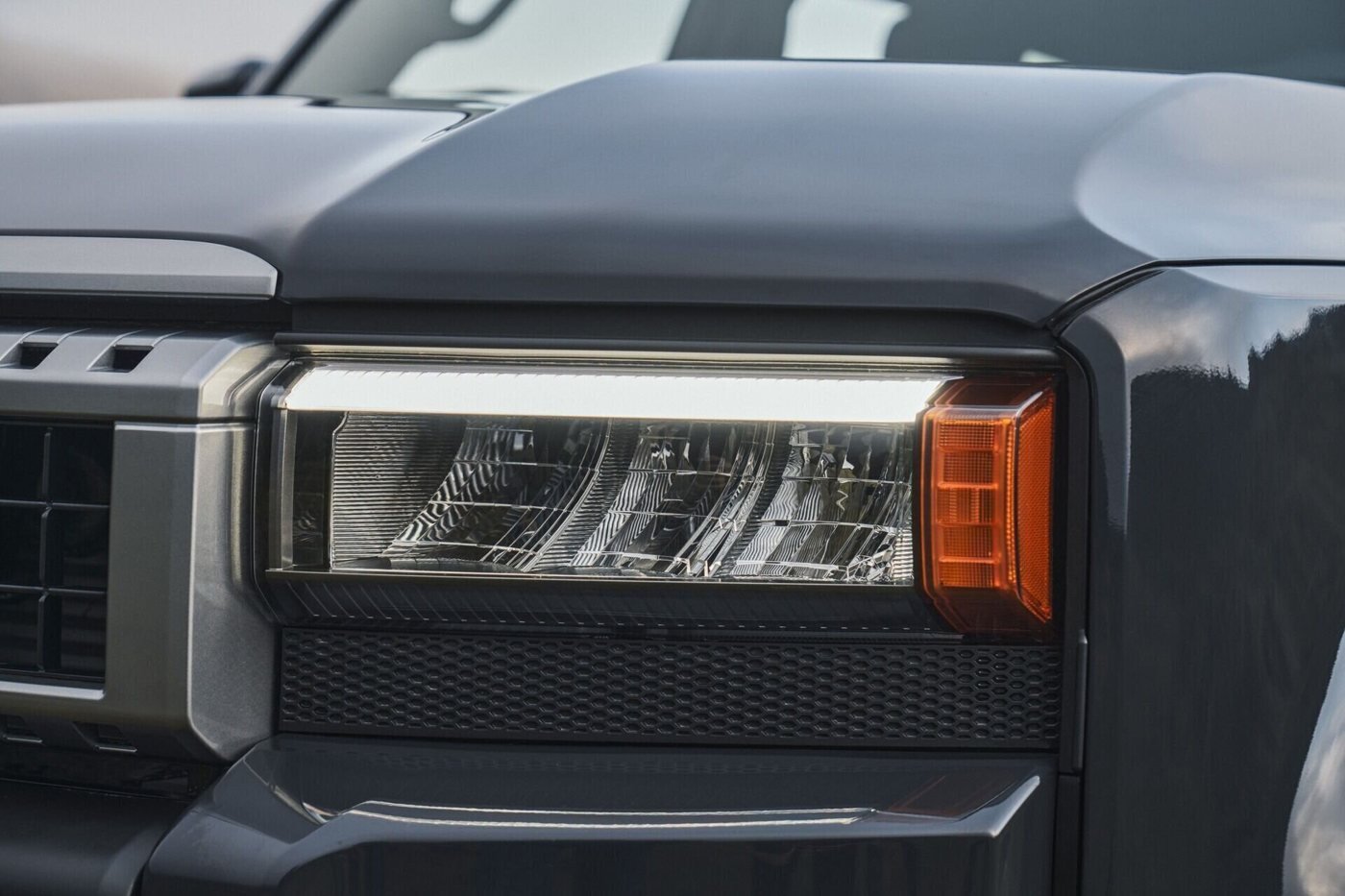 Toyota Land Cruiser Prado — farola led