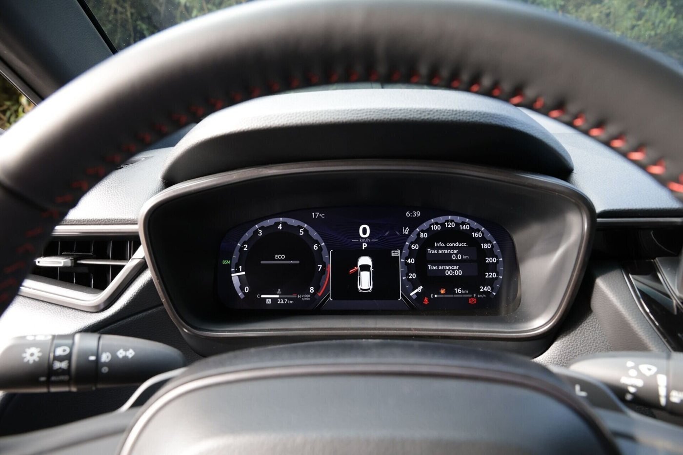 Toyota Corolla Cross GR-S — cluster timon