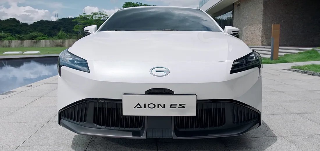 AION ES frontal