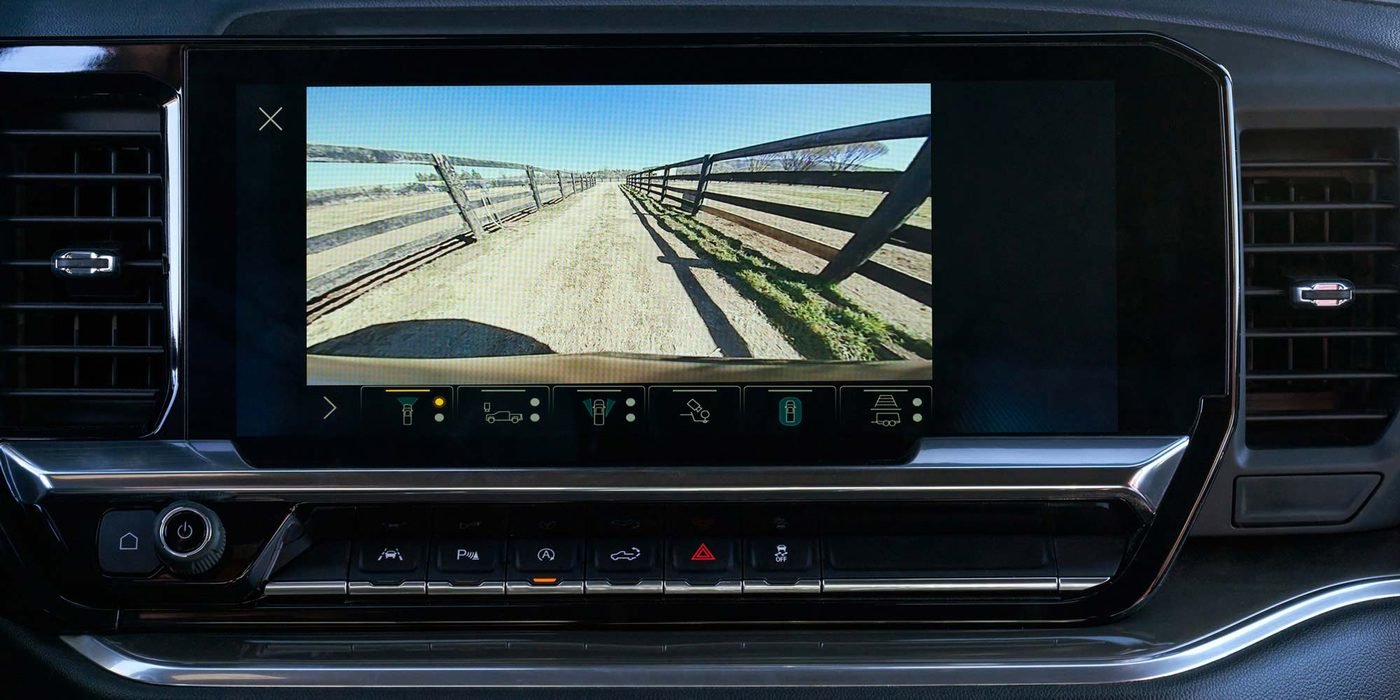 Chevrolet Silverado — interior