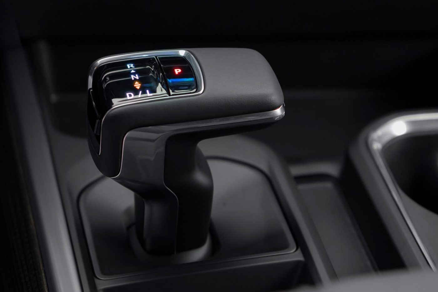 Chevrolet Silverado — interior