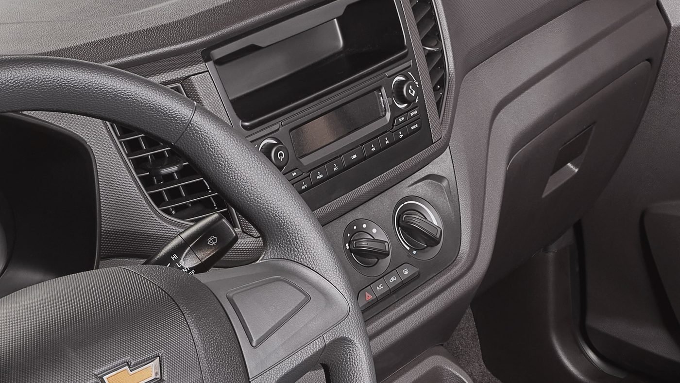 Chevrolet N400 Cargo — detalle tecnologia