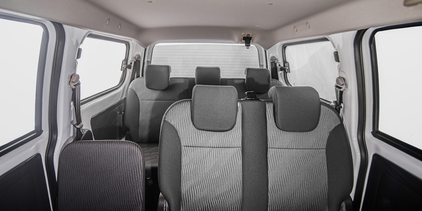 Chevrolet N400 Pasajeros — diseno