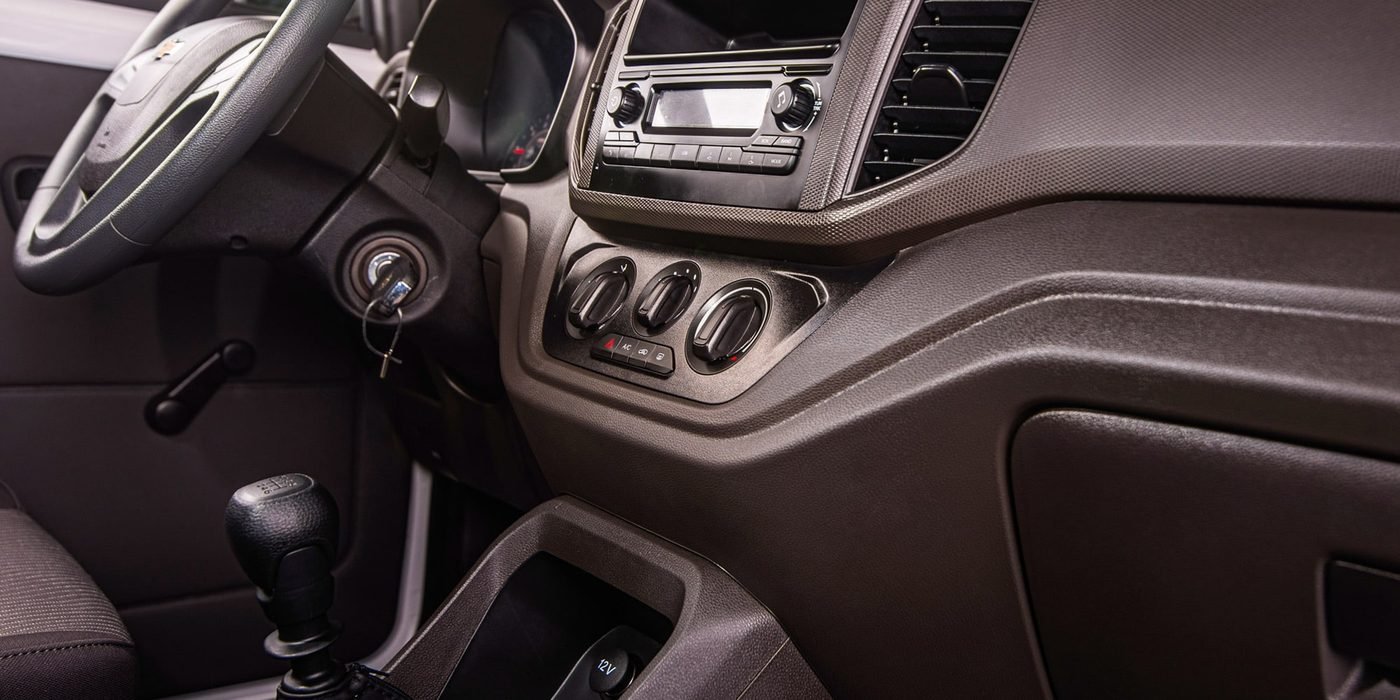 Chevrolet N400 Pasajeros — detalle tecnologia