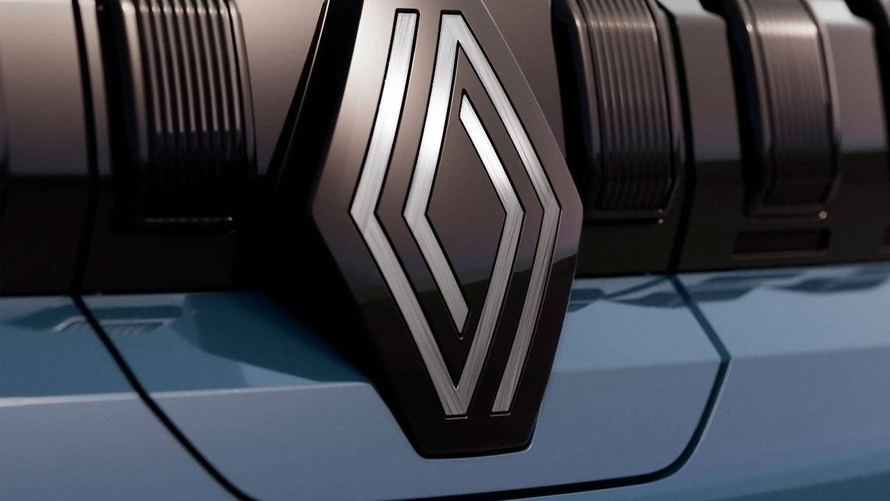 Renault Kwid E-Tech logo
