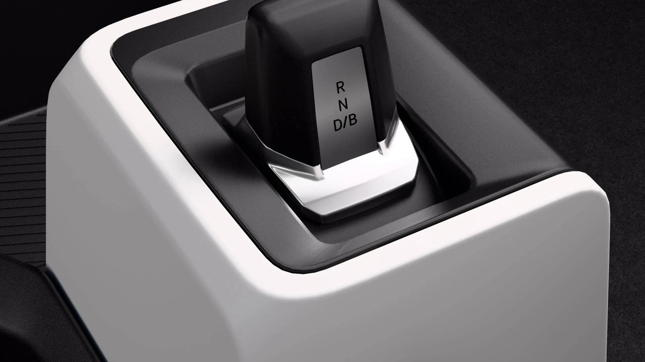 Renault Kwid E-Tech — interior 4
